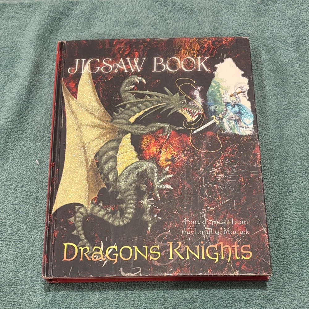 Dragons and Knights Jigsaw Book